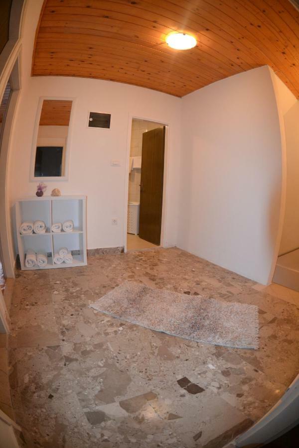 Apartment Mediteran Stari Grad  Εξωτερικό φωτογραφία